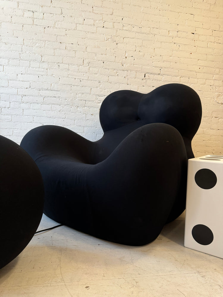 UP5 La Mamma UP 2000 Chair & UP6 Ball Ottoman by Gaetano Pesce for B&B Italia