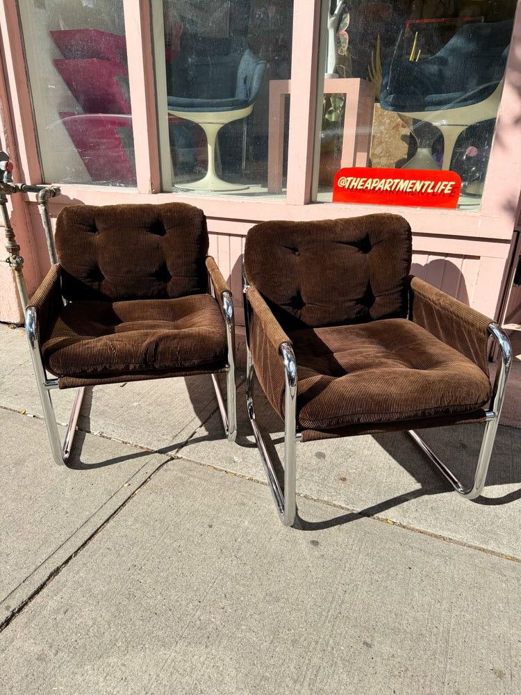 Mid-Century Retro 70s Chrome Lounge Chair